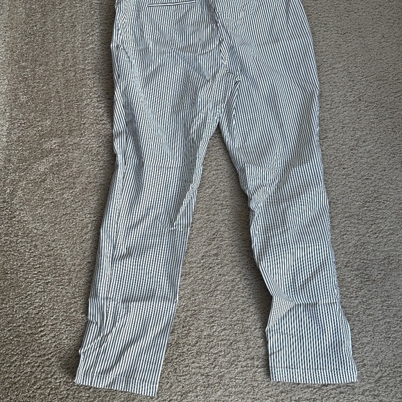 Adrianna Papell Pinstripe Pants White/Dark Gray  Size 6  Office Work Summer - Picture 3 of 5